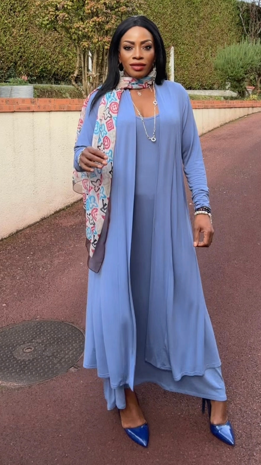 Ensemble gilet long et robe bleu gris