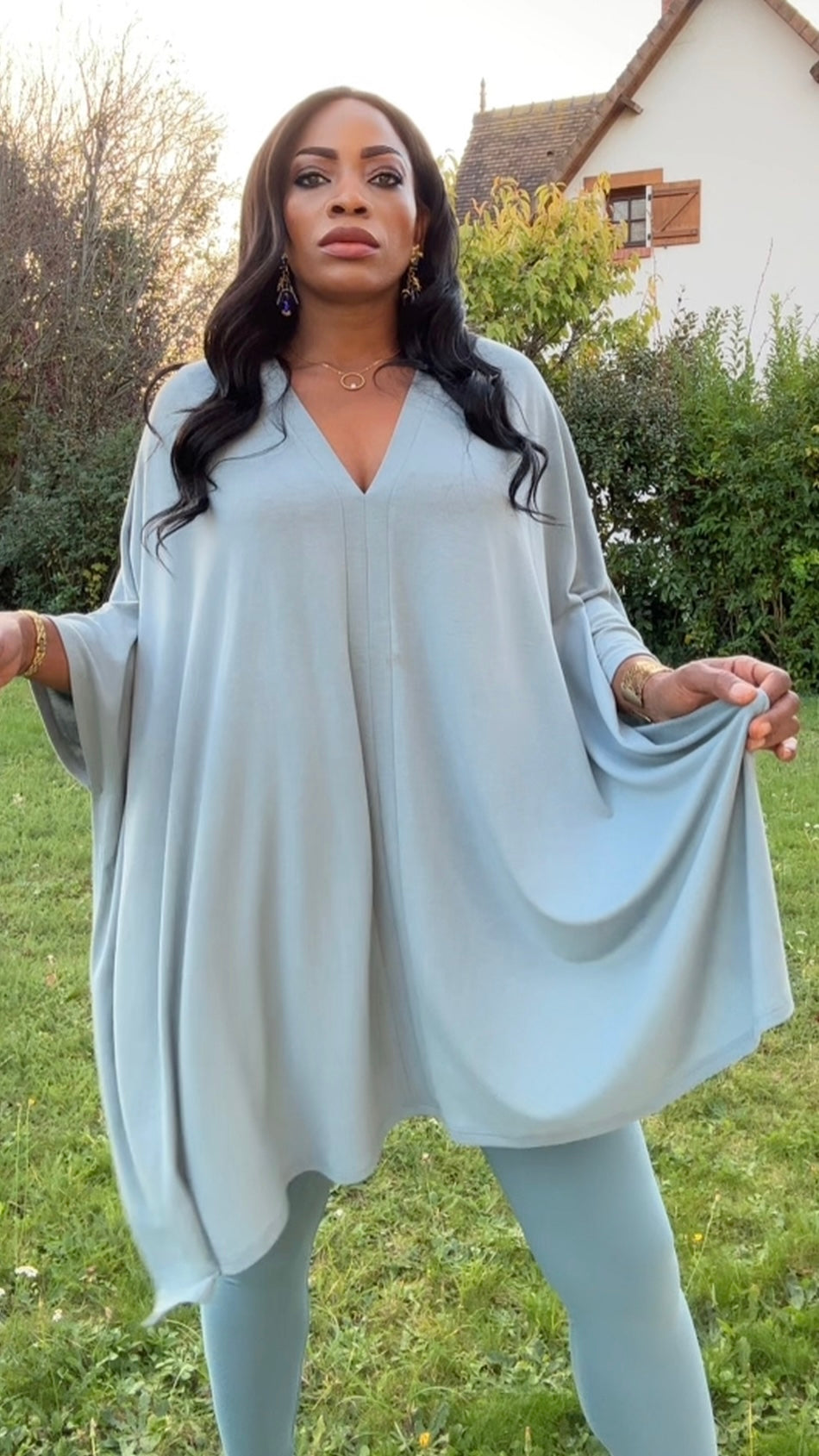 Mix&amp;amp;match V-neck poncho 